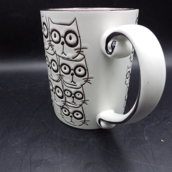 Smarty Cat Mug/ Spectrum Designs/ White & Black Cats/ Pink Inside - Picture 5 of 6